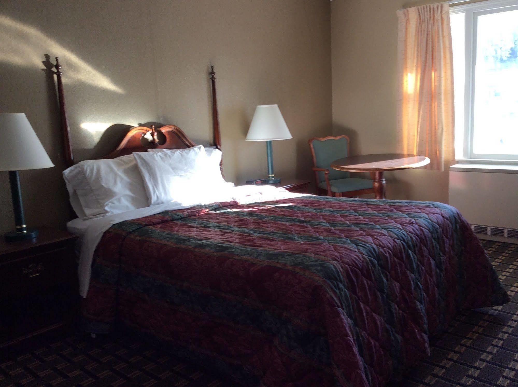 Middlebury Sweets Motel Eksteriør billede